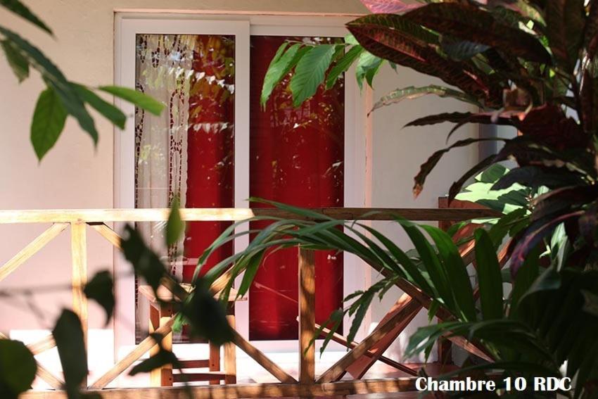 Chez Yolande Hotel Ampangorinana Buitenkant foto
