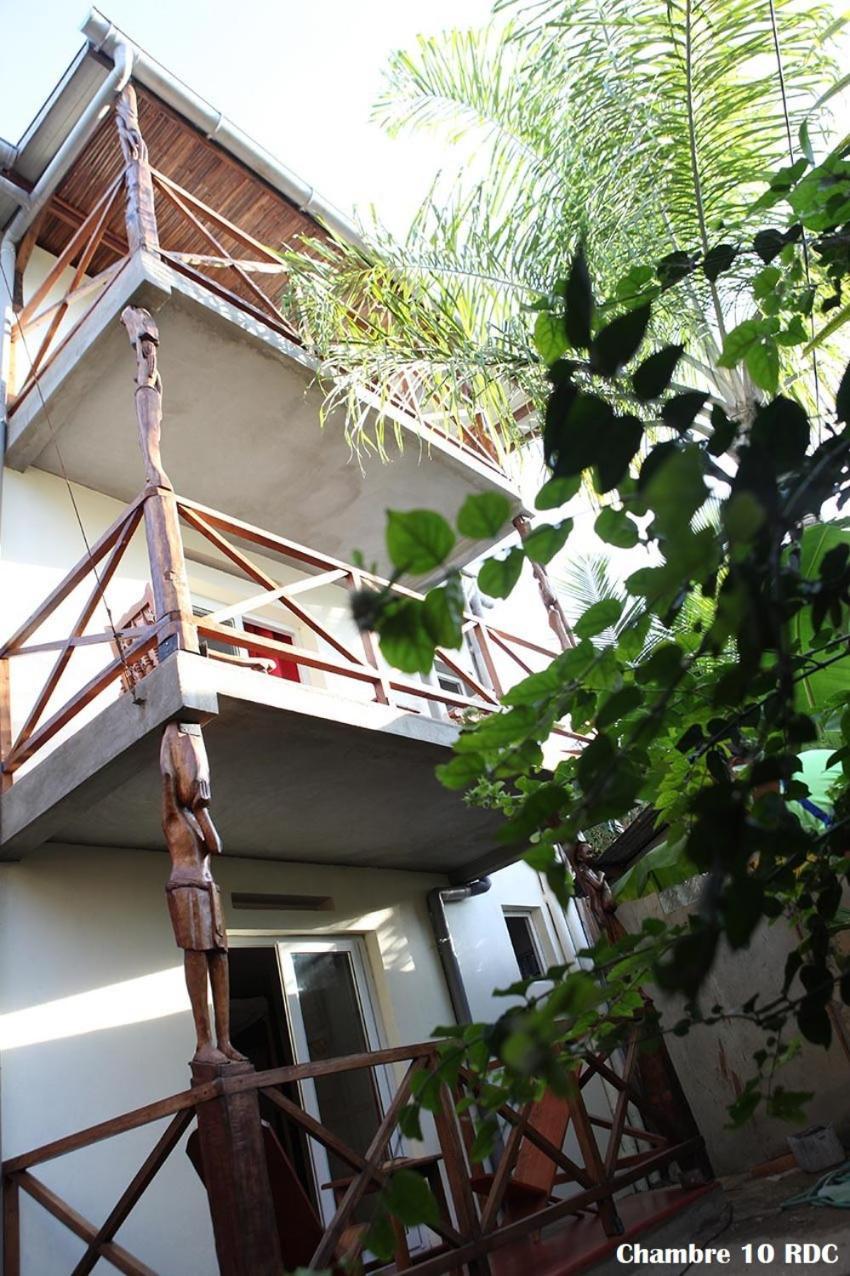 Chez Yolande Hotel Ampangorinana Buitenkant foto