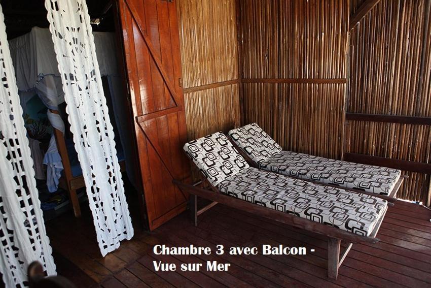 Chez Yolande Hotel Ampangorinana Buitenkant foto