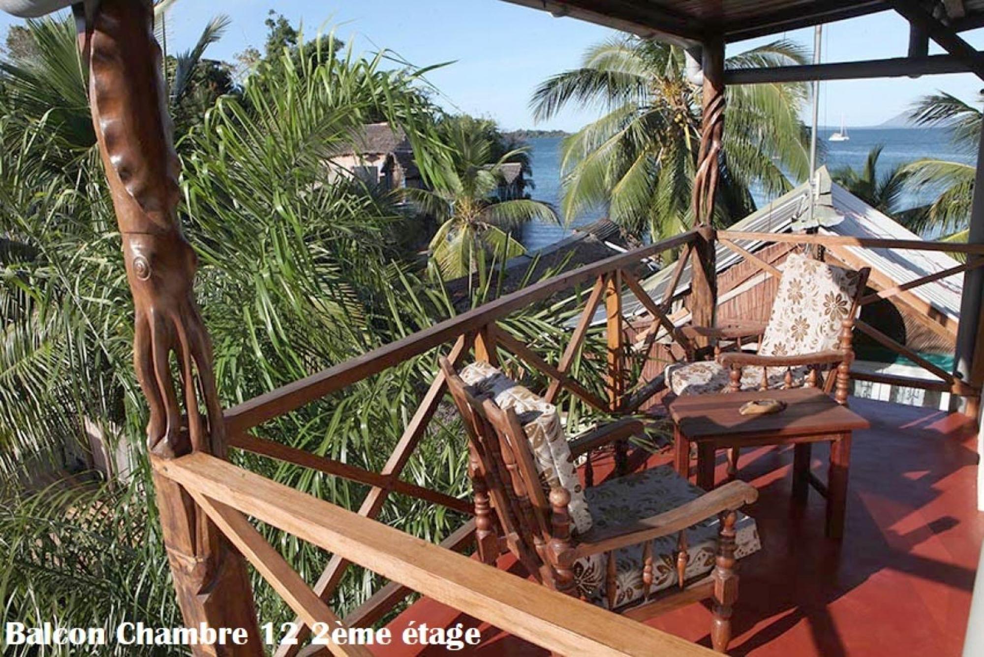 Chez Yolande Hotel Ampangorinana Buitenkant foto