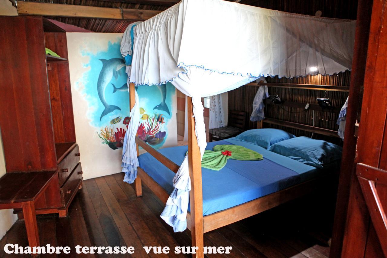 Chez Yolande Hotel Ampangorinana Buitenkant foto