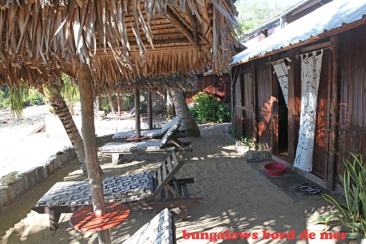 Chez Yolande Hotel Ampangorinana Buitenkant foto